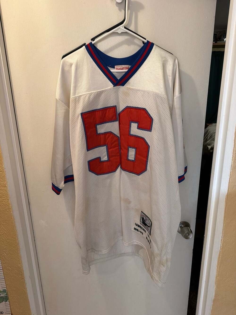 Mitchell & Ness New York Giants Lawrence Taylor #56 1981-93 Throwback Jersey Siz